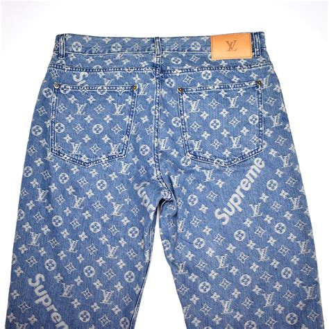 pantaloni supreme x louis vuitton|louis vuitton clothing stores.